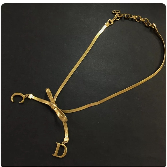 💝 Auth Christian Dior CD Logo Ribbon Gold Tone Pendant 💝 - Picture 2 of 3